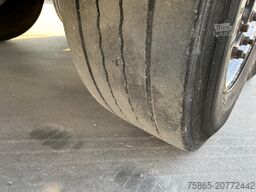 Schmitz Cargobull SCB S2 / Box / Laadklep / Accu Pack / APK TUV 1...