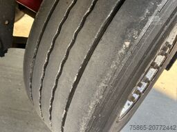 Schmitz Cargobull SCB S2 / Box / Laadklep / Accu Pack / APK TUV 1...