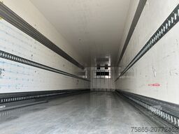 System Trailers - VeDeCar / Carrier Vector 1550 / Frigo / APK T...