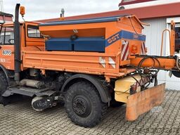 Mercedes-Benz Unimog U1650