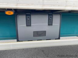 Trouillet SOCARI 69 m3 left side opens, self-pump tires, ...
