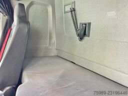 Renault T480  VF611A361JD011986  RETARDER , 2 level PTO...
