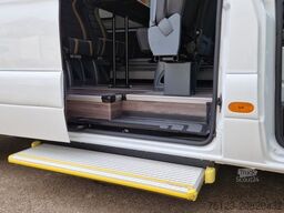 MERCEDES-BENZ Sprinter Lord Comfort 12 Sitzer In Stock