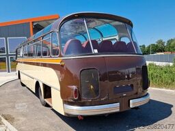 SETRA Kässbohrer Setra S 11