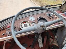 SETRA Kässbohrer Setra S 11