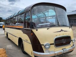 SETRA Kässbohrer Setra S 11