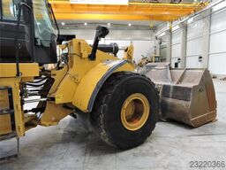 Caterpillar 972M
