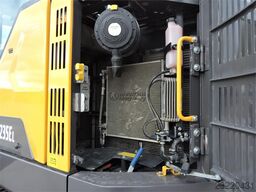 Volvo ECR235EL