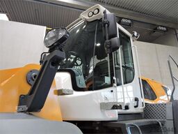 Liebherr L 566 Xpower