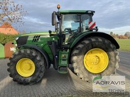 John Deere 6215 R