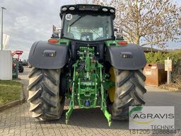 John Deere 6215 R