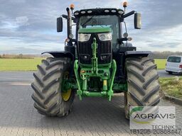 John Deere 6215 R