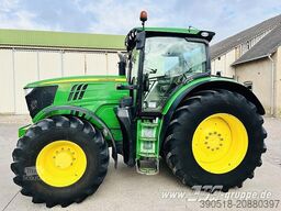 John Deere 6210R