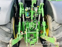 John Deere 6210R
