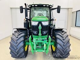 John Deere 6R 215
