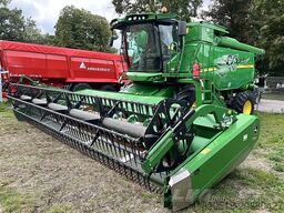 John Deere T670 i