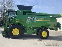 John Deere T670 i