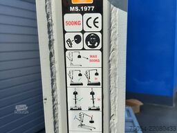 sonstige Lift für Akku Elektrofahrzeuge mit Kran