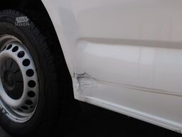 VOLKSWAGEN T6.1 Transporter Kasten lang FWD / Klima / PDC