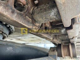 Liebherr R 946 LC Cosben 27 Meter Telescooparm