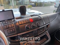 Iveco EUROCARGO 140E25 FURGONE SPONDA PALFINGE
