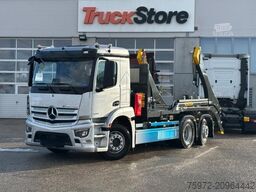  eActros 300 L