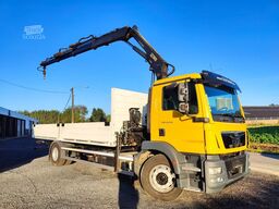 MAN TGM 18.250 Open box + HIAB 166-3