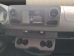 EURAMOBIL Profila T 676 EB Markise/SAT/TV/AHK/Solar/Navi