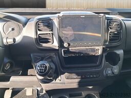 EURAMOBIL Profila RS 695 EB Mondial Prestige Solar TV/SAT