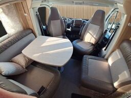 EURAMOBIL Profila RS 695 EB Mondial Prestige Solar TV/SAT