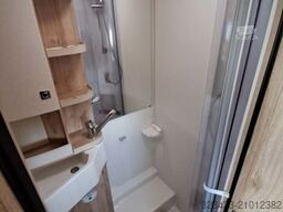 EURAMOBIL Profila RS 695 EB Mondial Prestige Solar TV/SAT