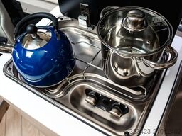 CHAUSSON Van First Line V594L Dörr Black-Edition exklusiv