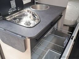 STERCKEMAN Open Edition 522LJ 1800 kg, Truma C4