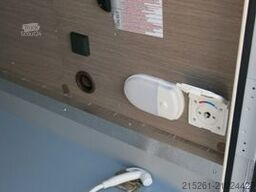 ROLLER TEAM Zefiro 266TL MR25/26 Qeens/Hubbett Raumbad Garag