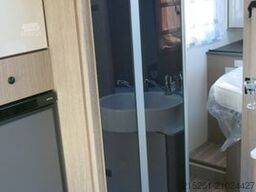 ROLLER TEAM Zefiro 266TL MR25/26 Qeens/Hubbett Raumbad Garag