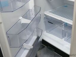 ROLLER TEAM Zefiro 295TL, MR25/26 riesiges Queerbett/Garage