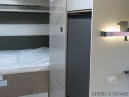 ROLLER TEAM Zefiro 295TL, MR25/26 riesiges Queerbett/Garage