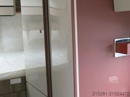 ROLLER TEAM Kronos 295 TL, MR 25/26, großes Festbett /Garage