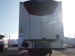 SCHMITZ CARGOBULL SKO 24/L FP 45 Multitemp/Doppelst./LBW 3to./Lift