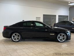 BMW 740dxDrive M Sport Paket *Glasdach*SoftClose*HUD