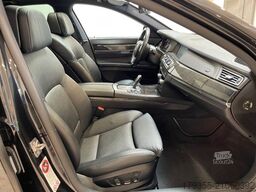 BMW 740dxDrive M Sport Paket *Glasdach*SoftClose*HUD