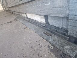 SCHMITZ CARGOBULL 3-Achs Tautliner Liftachse Edscha Lasi Code XL