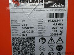 GRUMA 24 Volt 3 PzB 225 Ah
