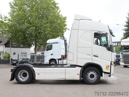 Volvo FH 500 Globe   I-Park Cool   VEB+   2 Liegen
