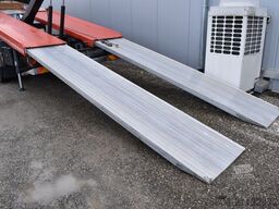 MERCEDES-BENZ Atego 1523 Abschlepper Kran / Bergearm / Brille