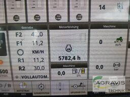 John Deere 6215 R
