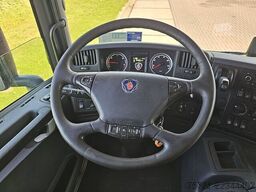 SCANIA P280 6x2*4