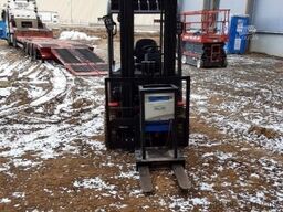 Manitou ME 425 C 2,5 t Elektro