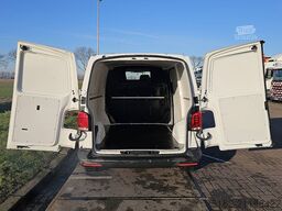 VOLKSWAGEN TRANSPORTER 2.0 TDI L1H1 Navi Automaat!