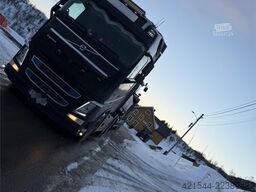 Volvo FH 6x2 tractor unit with ADR approval